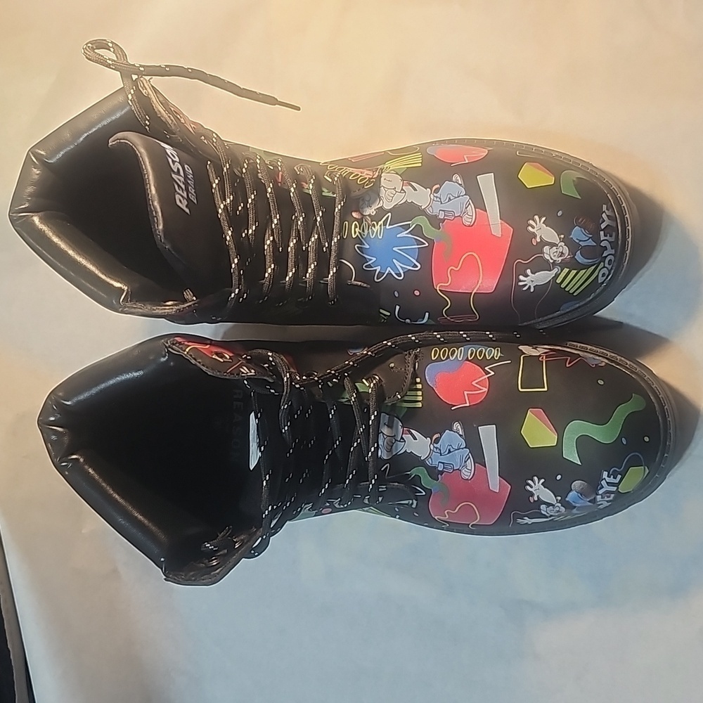 New Reason New York Popeye Grafetti Boots NWT